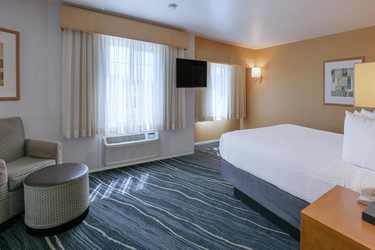 Ramada By Wyndham Costa Mesa/Newport Beach Luaran gambar