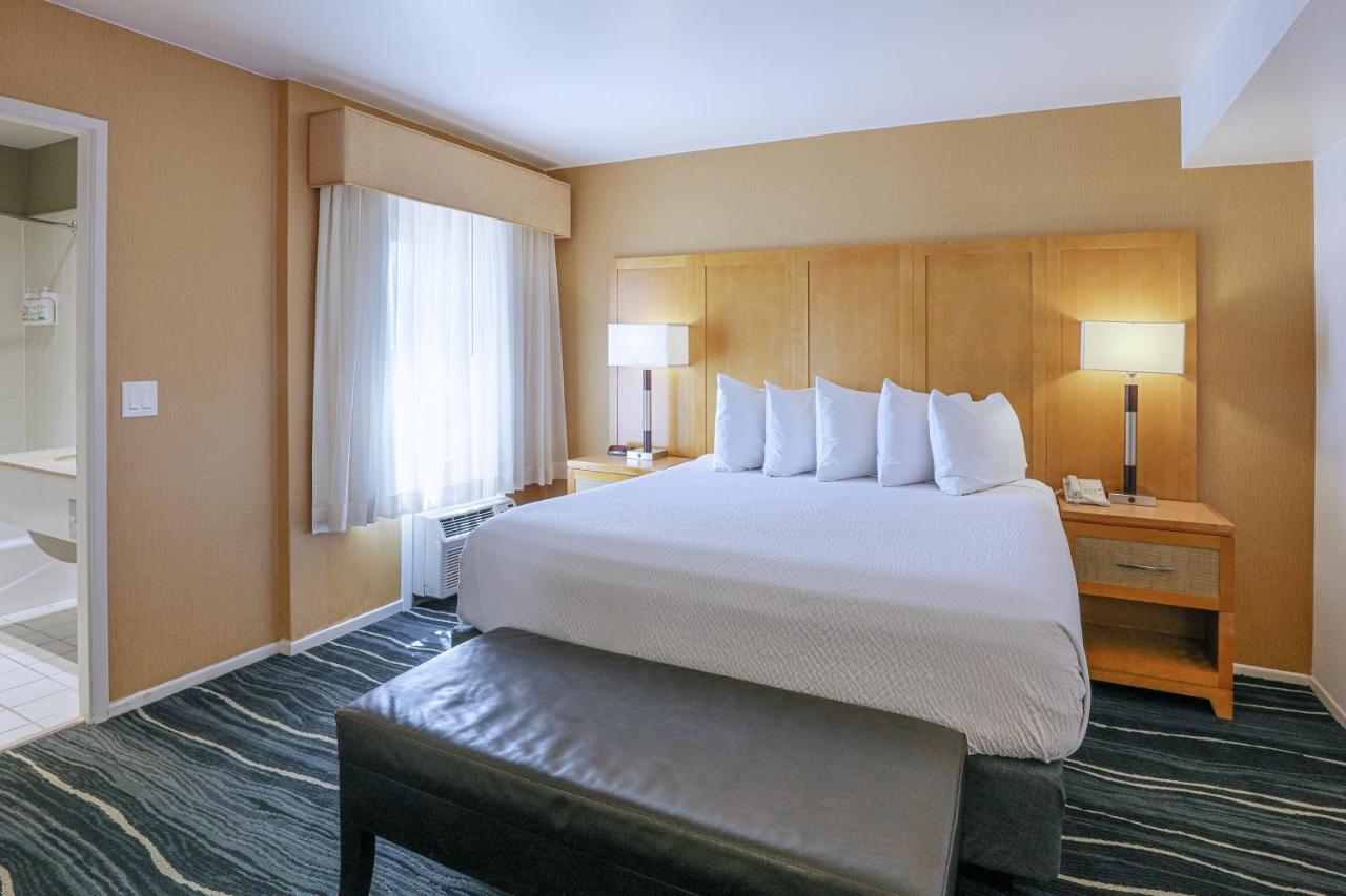 Ramada By Wyndham Costa Mesa/Newport Beach Luaran gambar