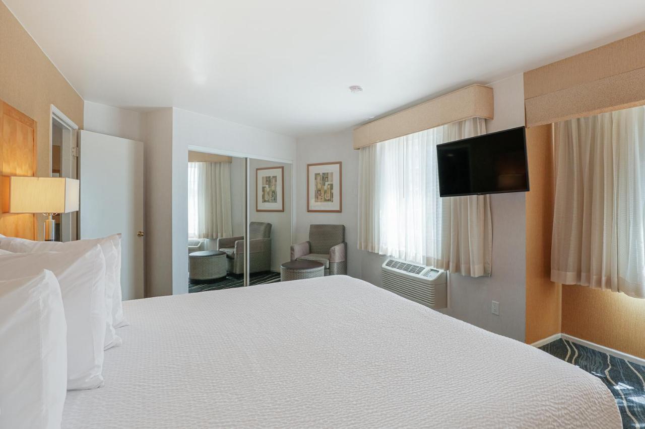 Ramada By Wyndham Costa Mesa/Newport Beach Luaran gambar
