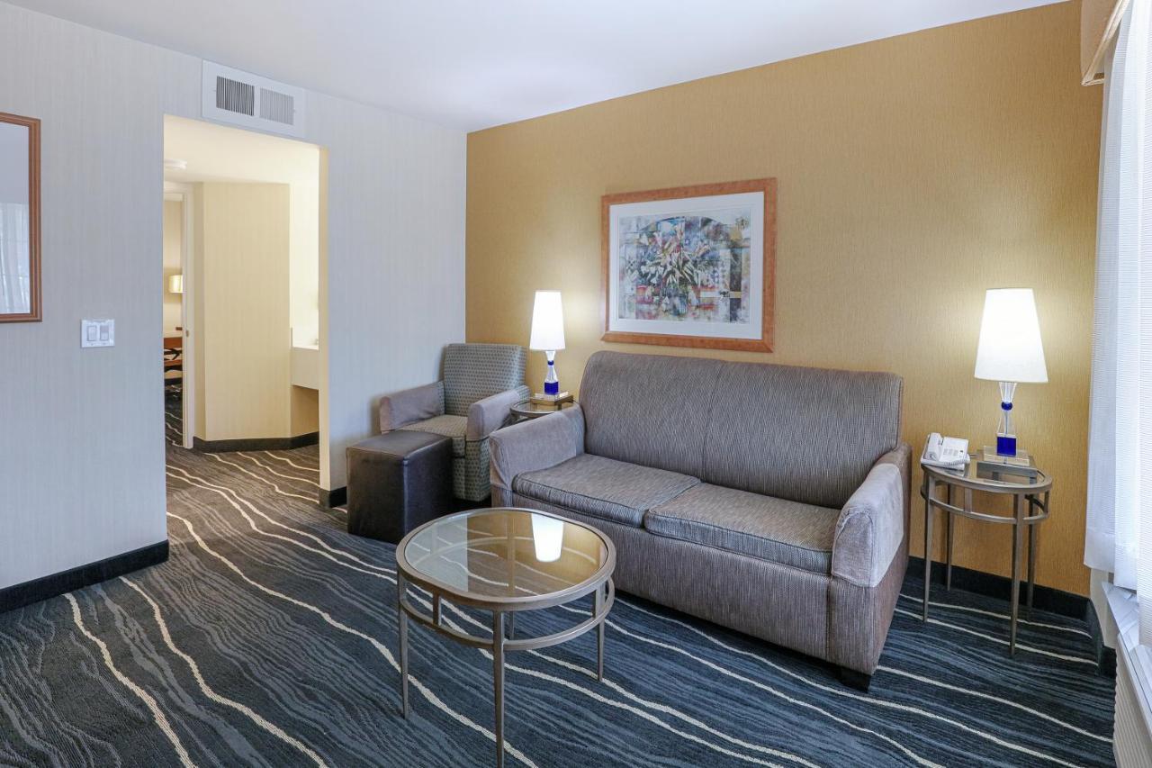 Ramada By Wyndham Costa Mesa/Newport Beach Luaran gambar