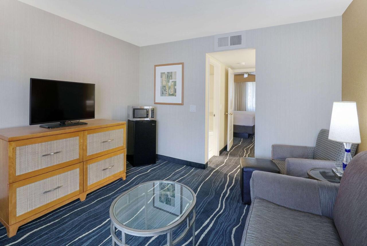 Ramada By Wyndham Costa Mesa/Newport Beach Luaran gambar