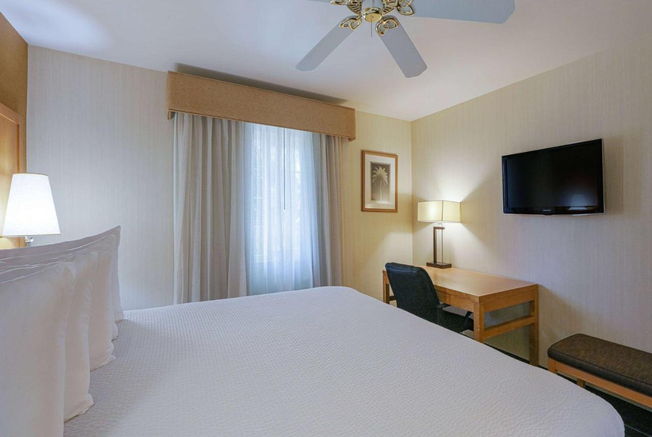 Ramada By Wyndham Costa Mesa/Newport Beach Luaran gambar