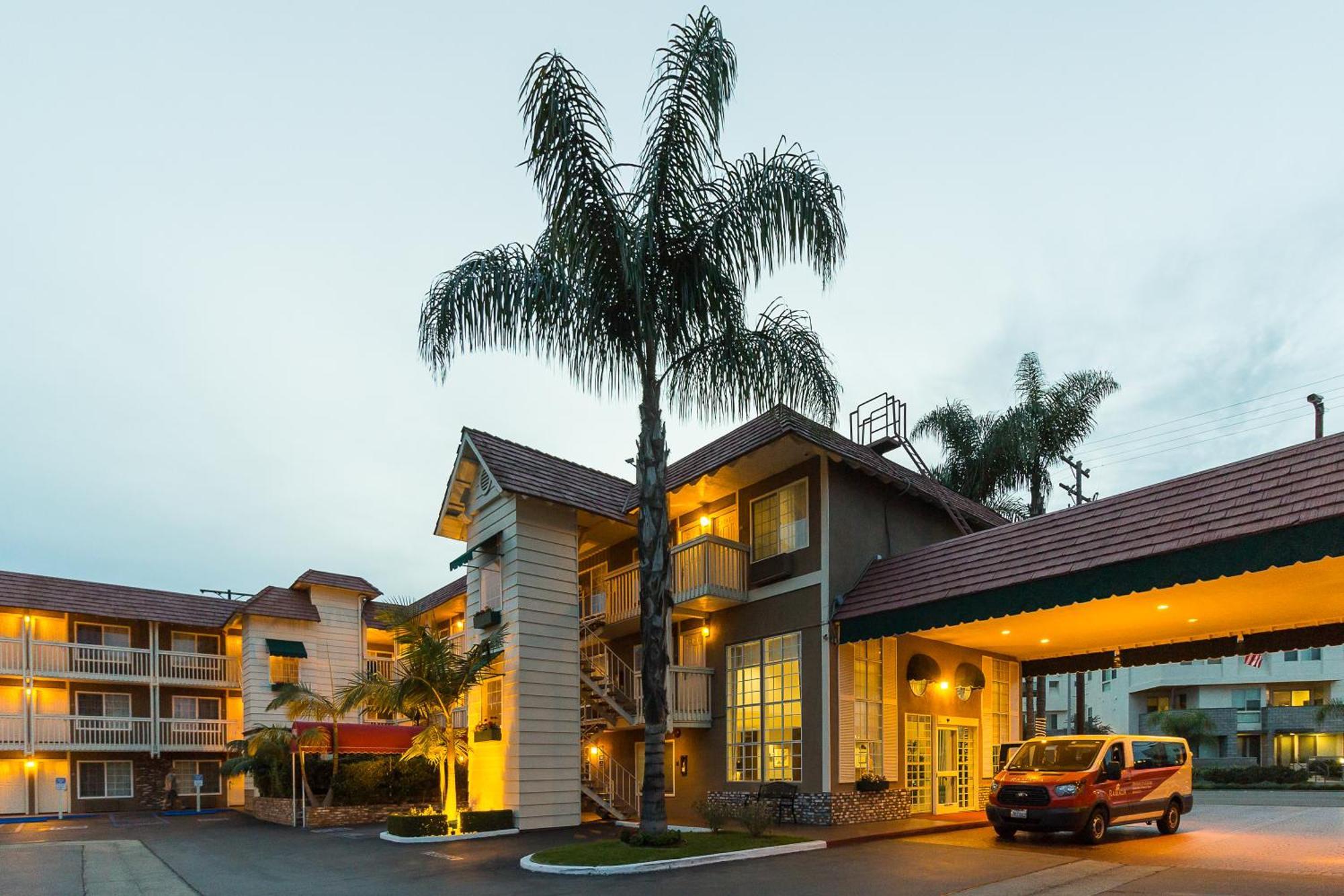 Ramada By Wyndham Costa Mesa/Newport Beach Luaran gambar